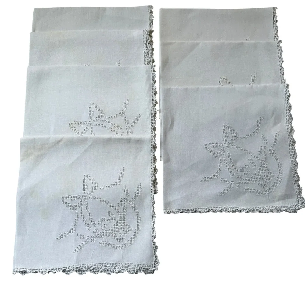 Vintage White Linen Napkins Set of 7 Floral Basket Embroidery Crochet Lace Trim